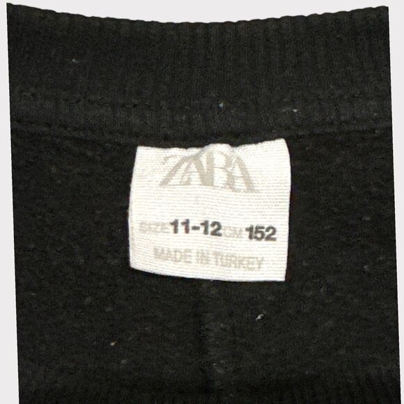 Zara Girls Black Heart Appliqué Sweatshirt - SZ 11-12 EUC - Picture 3 of 3